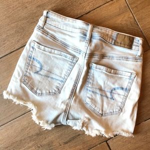 American Eagle High Waist distressed short
